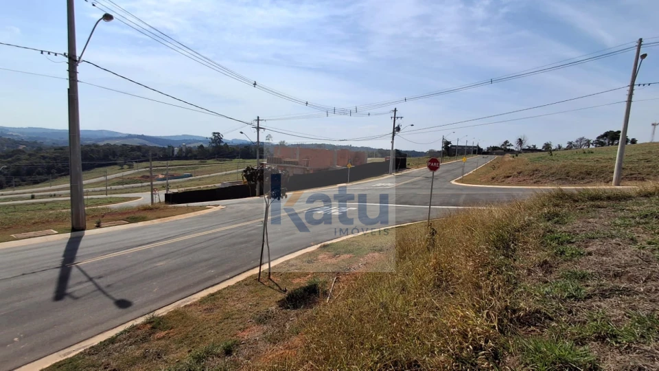 Imagens do imóveis Lote à venda com 1000m² no Condomínio Terra Caxambu - Jundiaí/SP