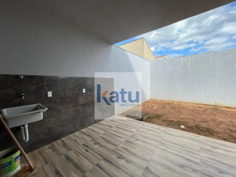 Imagens do imóveis CASA À VENDA COM 3 DORMITÓRIOS (1 SUÍTE) NO RESIDENCIAL GIRASSOL – ITUPEVA/SP