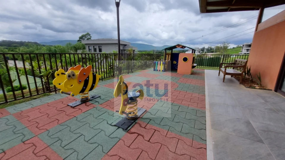 Imagens do imóveis Terreno à Venda com 819m² no Condomínio Terras da Alvorada - Jundiaí/SP