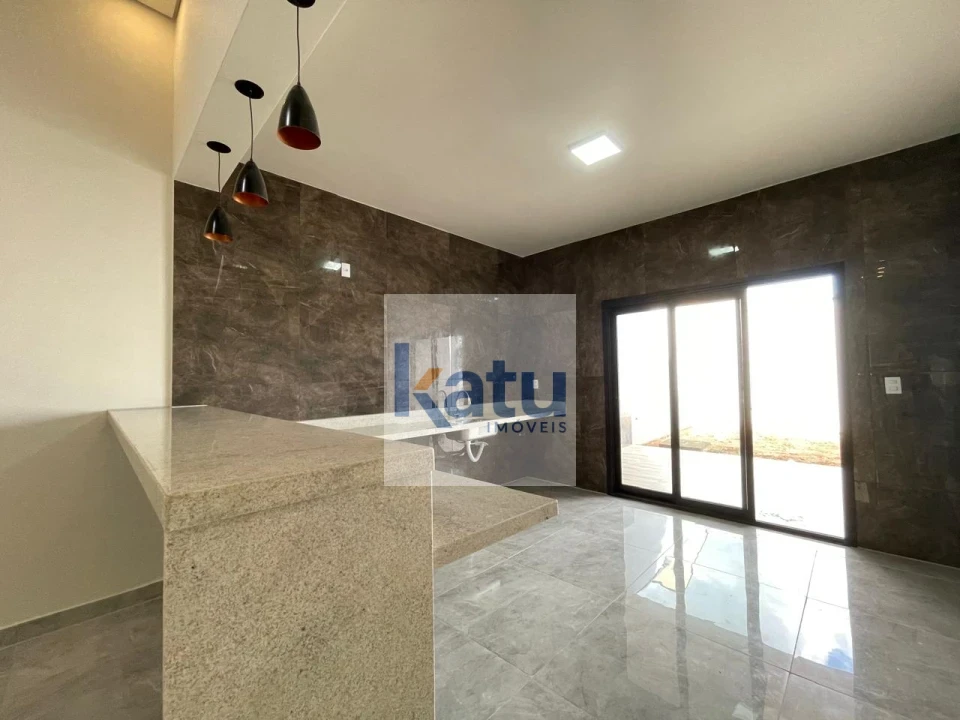 Imagens do imóveis CASA À VENDA COM 3 DORMITÓRIOS (1 SUÍTE) NO RESIDENCIAL GIRASSOL – ITUPEVA/SP