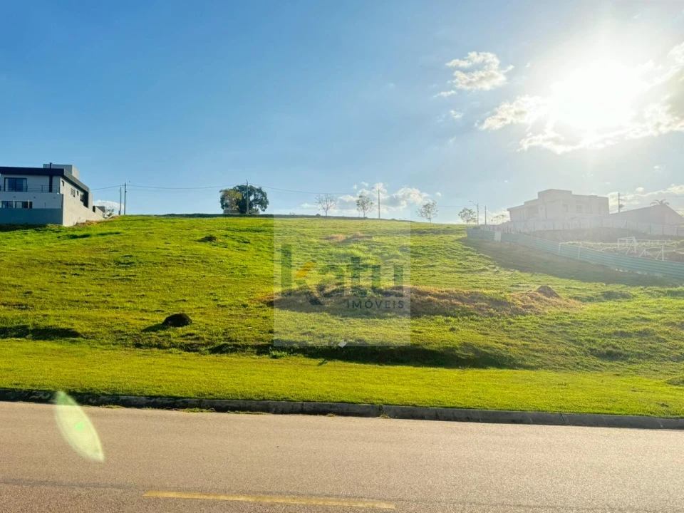 Imagens do imóveis Terreno à Venda com 819m² no Condomínio Terras da Alvorada - Jundiaí/SP