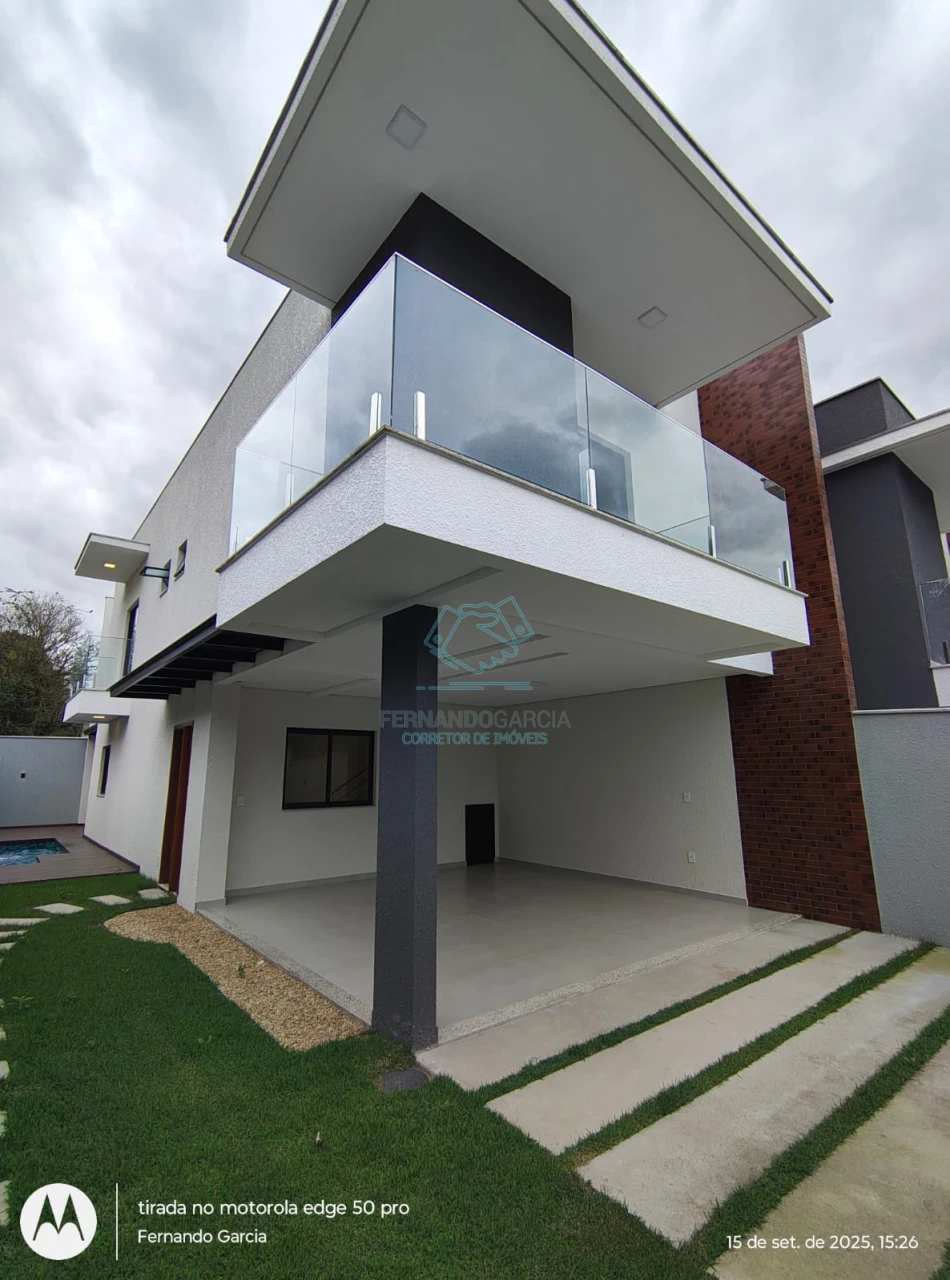 Casa com 3 quartos à venda no Atiradores, Joinville