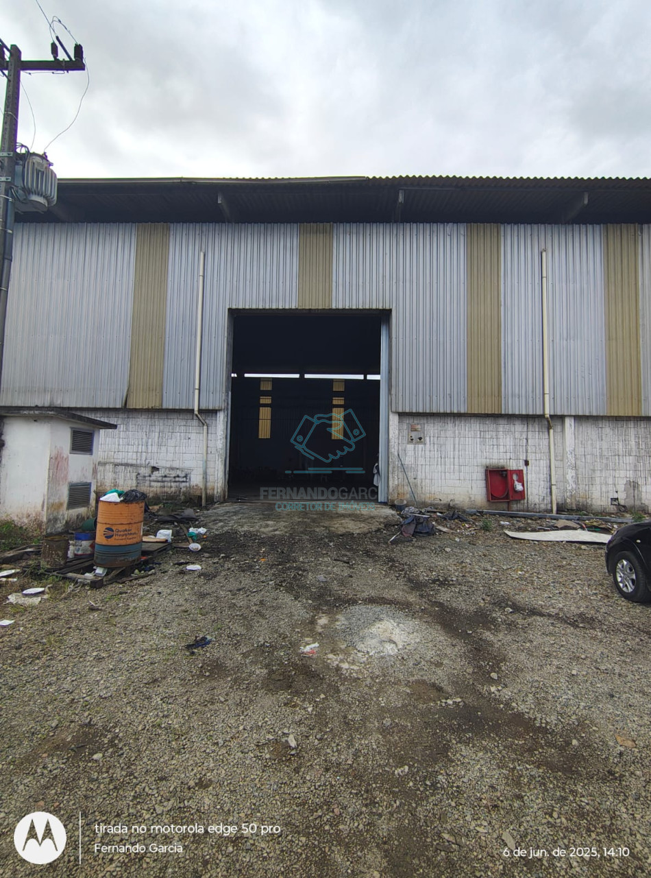 Locação de Galpão Comercial - Zona Industrial de Joinville
