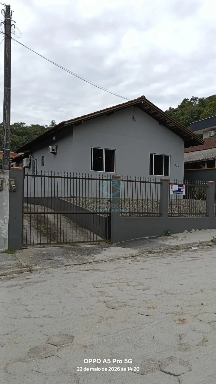 Casa com 3 quartos à venda no Petrópolis, Joinville