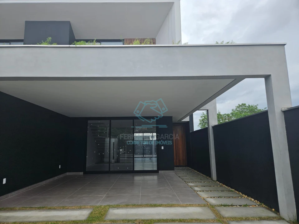 Casa com 3 quartos à venda no Saguaçu, Joinville