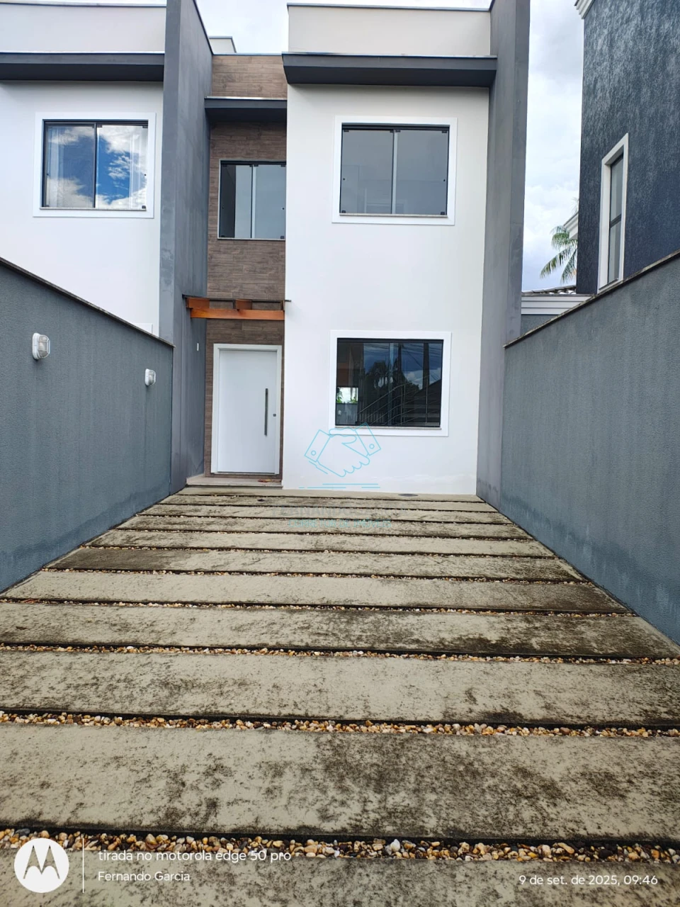 Lindo sobrado geminado à venda no bairro bom retiro