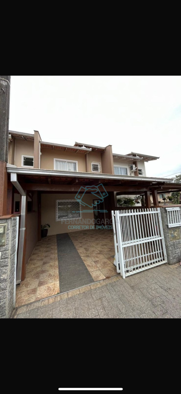 Casa à venda no Boa Vista, Joinville