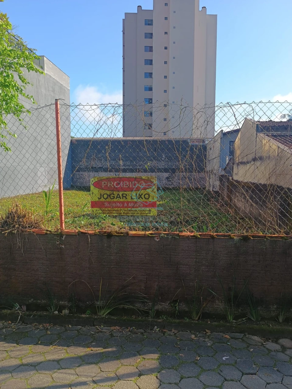 Terreno à venda no Atiradores, Joinville