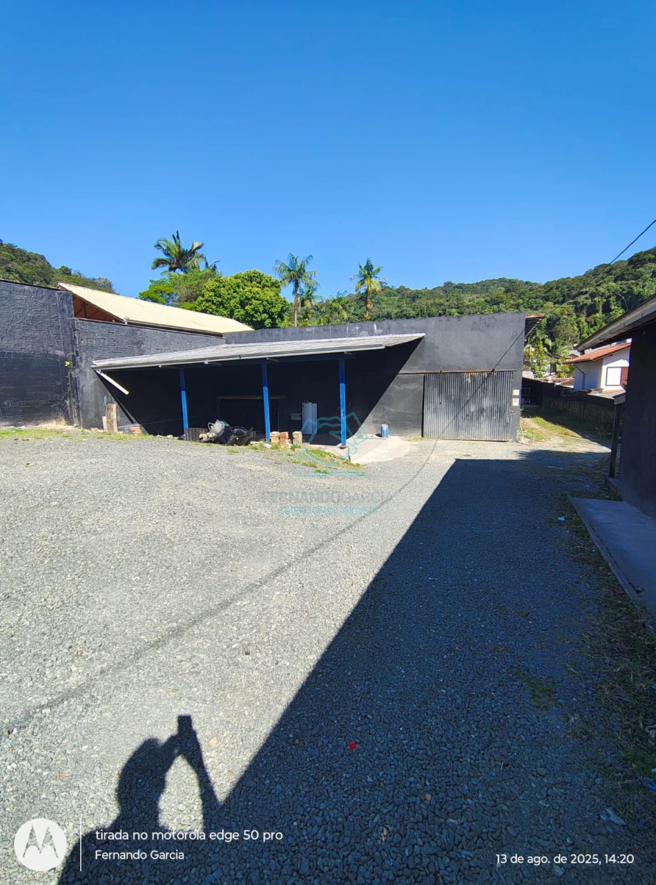 Barracão / Galpão / Depósito com 4 salas à venda no Glória, Joinville