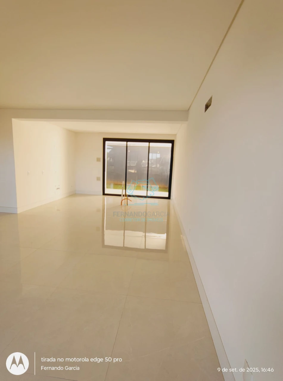 Casa com 3 quartos à venda no Floresta, Joinville