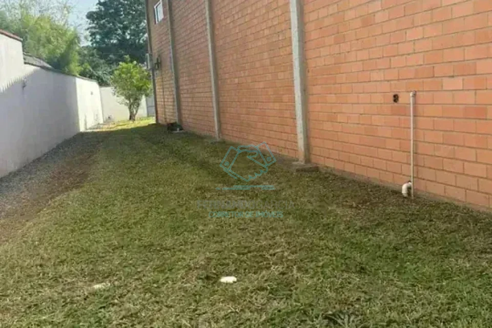 Barracão / Galpão / Depósito com 4 salas à venda no São Marcos, Joinville
