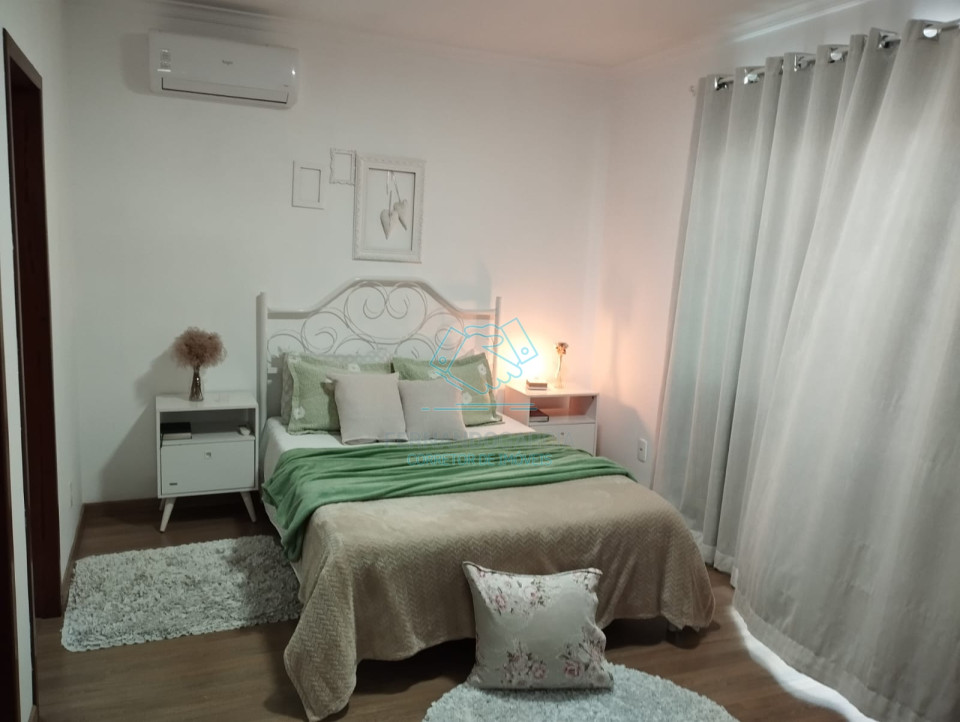 Casa comercial com 4 salas à venda no Comasa, Joinville