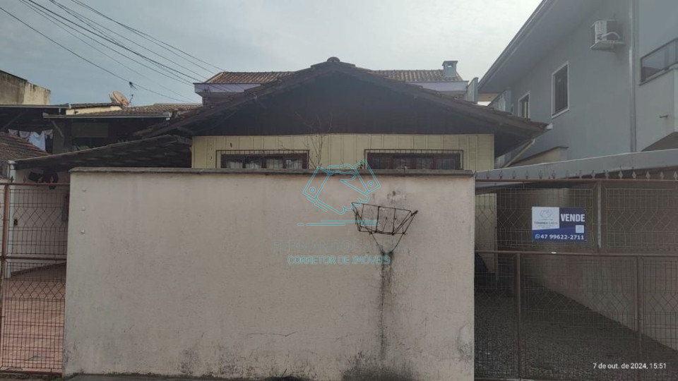 casa para investimento no Jardim Iririú