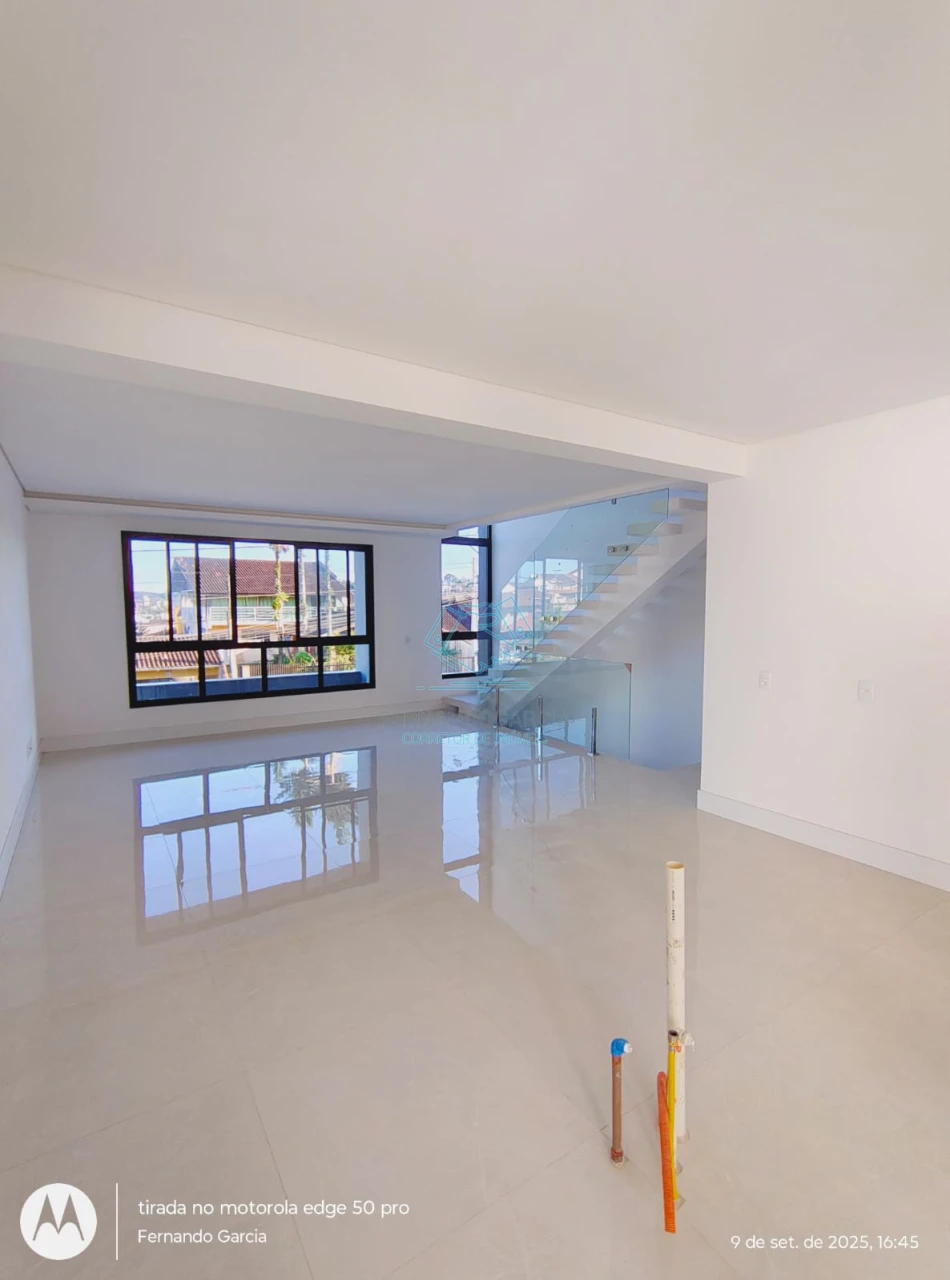 Casa com 3 quartos à venda no Floresta, Joinville