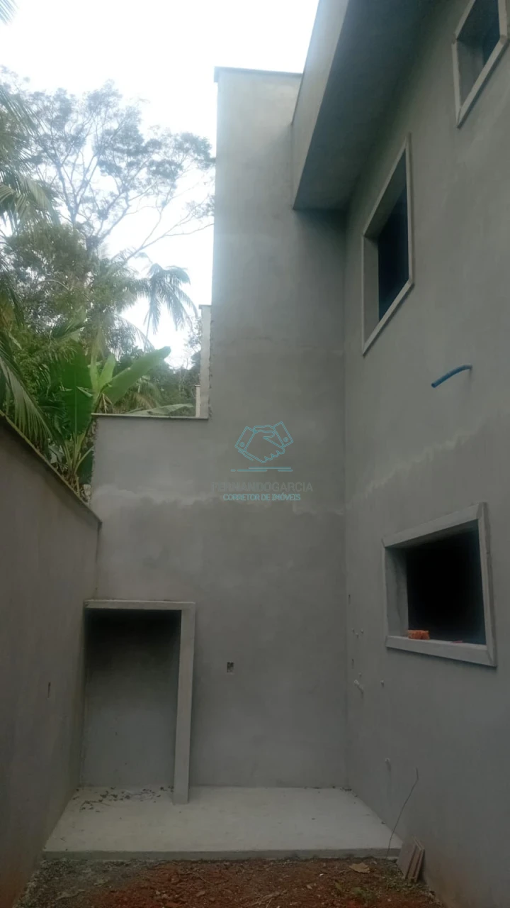 Casa em condomínio fechado com 3 quartos à venda no São Marcos, Joinville