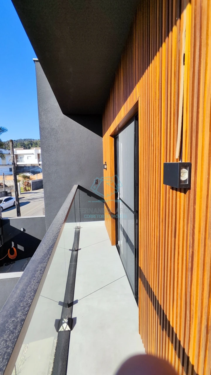 Casa com 3 quartos à venda no Bom Retiro, Joinville