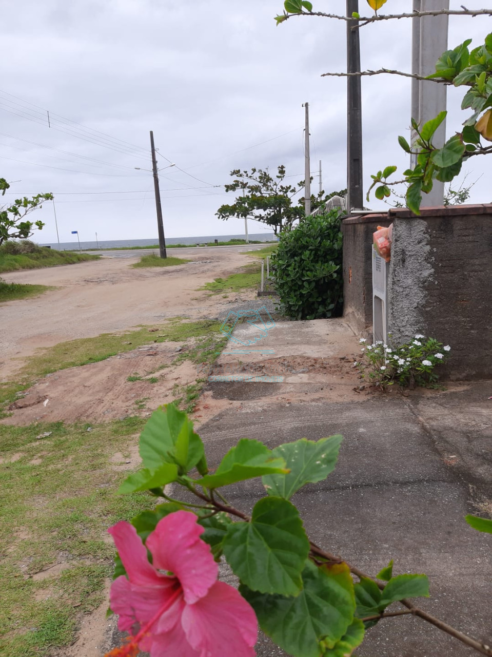 casa sobrado na Praia do Ervino em São Francisco do Sul