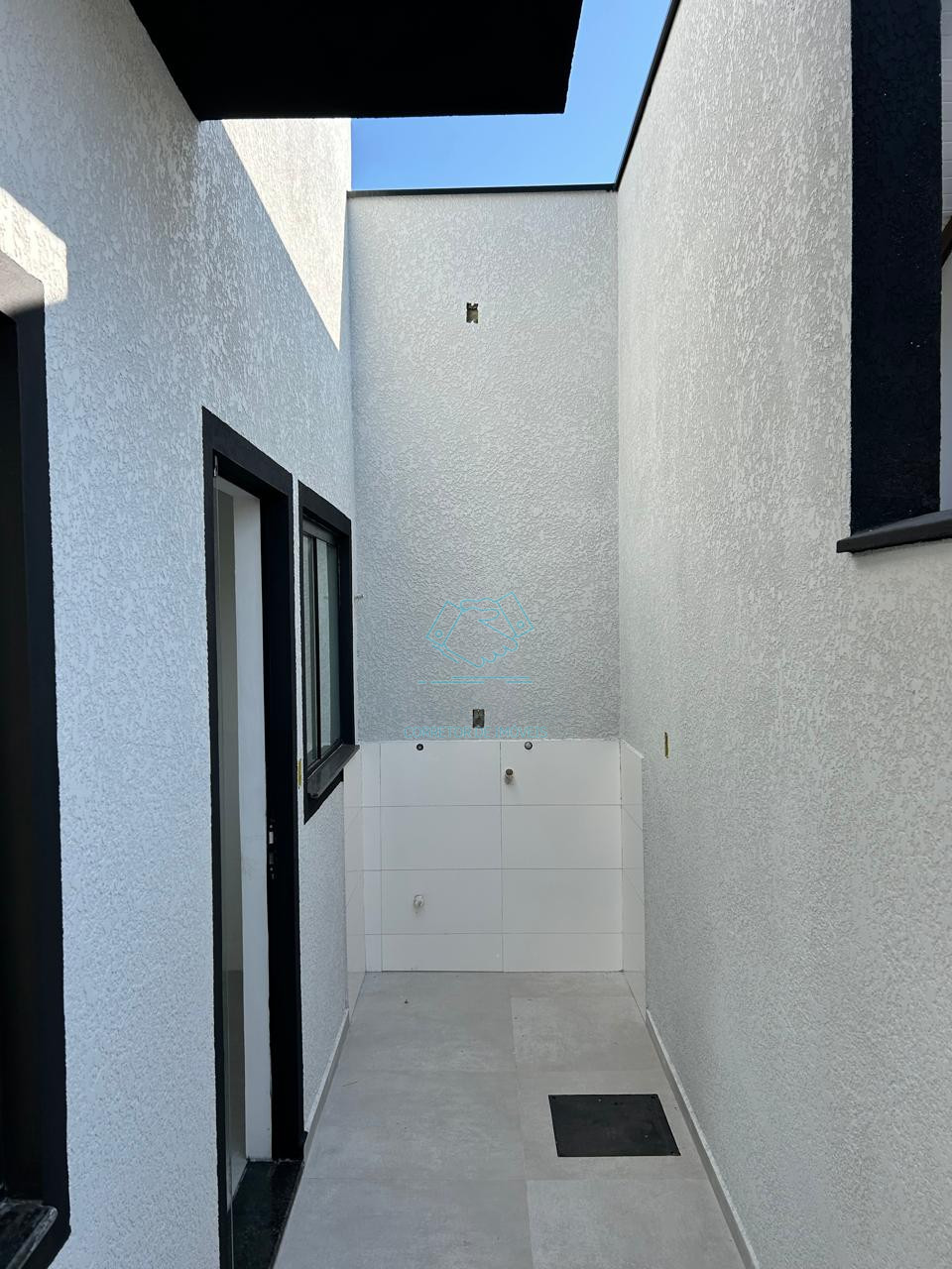 Casa Geminada Térrea no bairro Itajubá, Próxima à Praia do Grant!