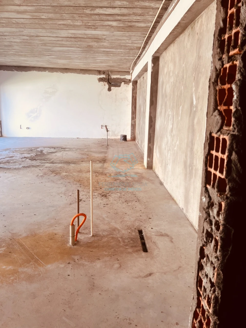 Casa comercial com 1 sala à venda no Anita Garibaldi, Joinville