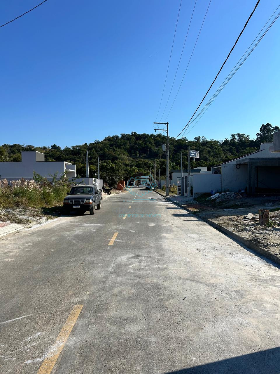 Casa Geminada Térrea no bairro Itajubá, Próxima à Praia do Grant!