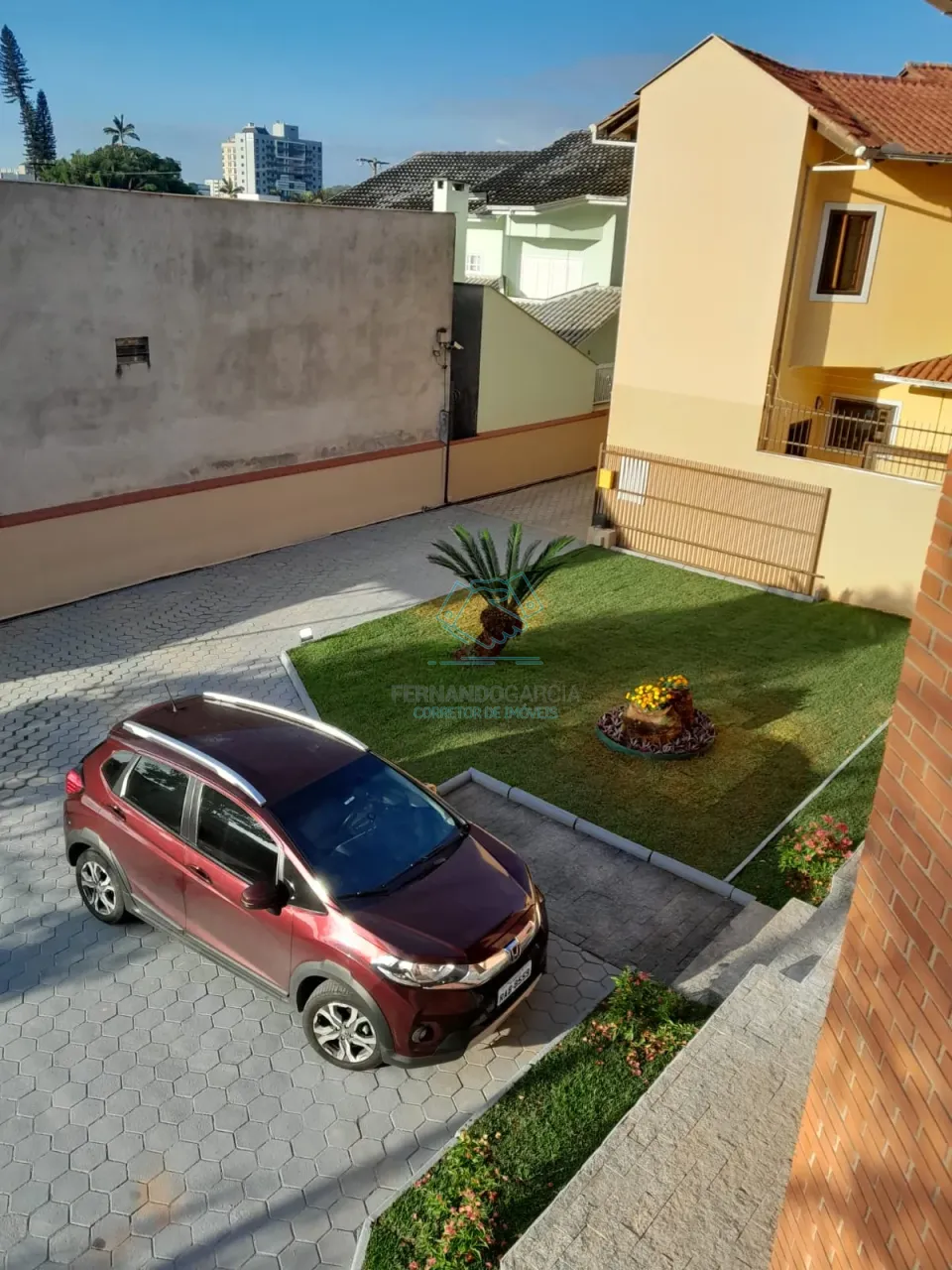 Casa com 5 quartos à venda no Anita Garibaldi, Joinville