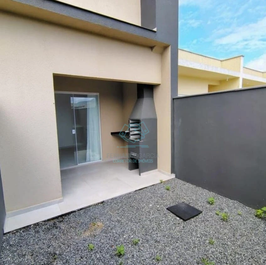 Casa com 2 quartos à venda na Vila Nova, Joinville