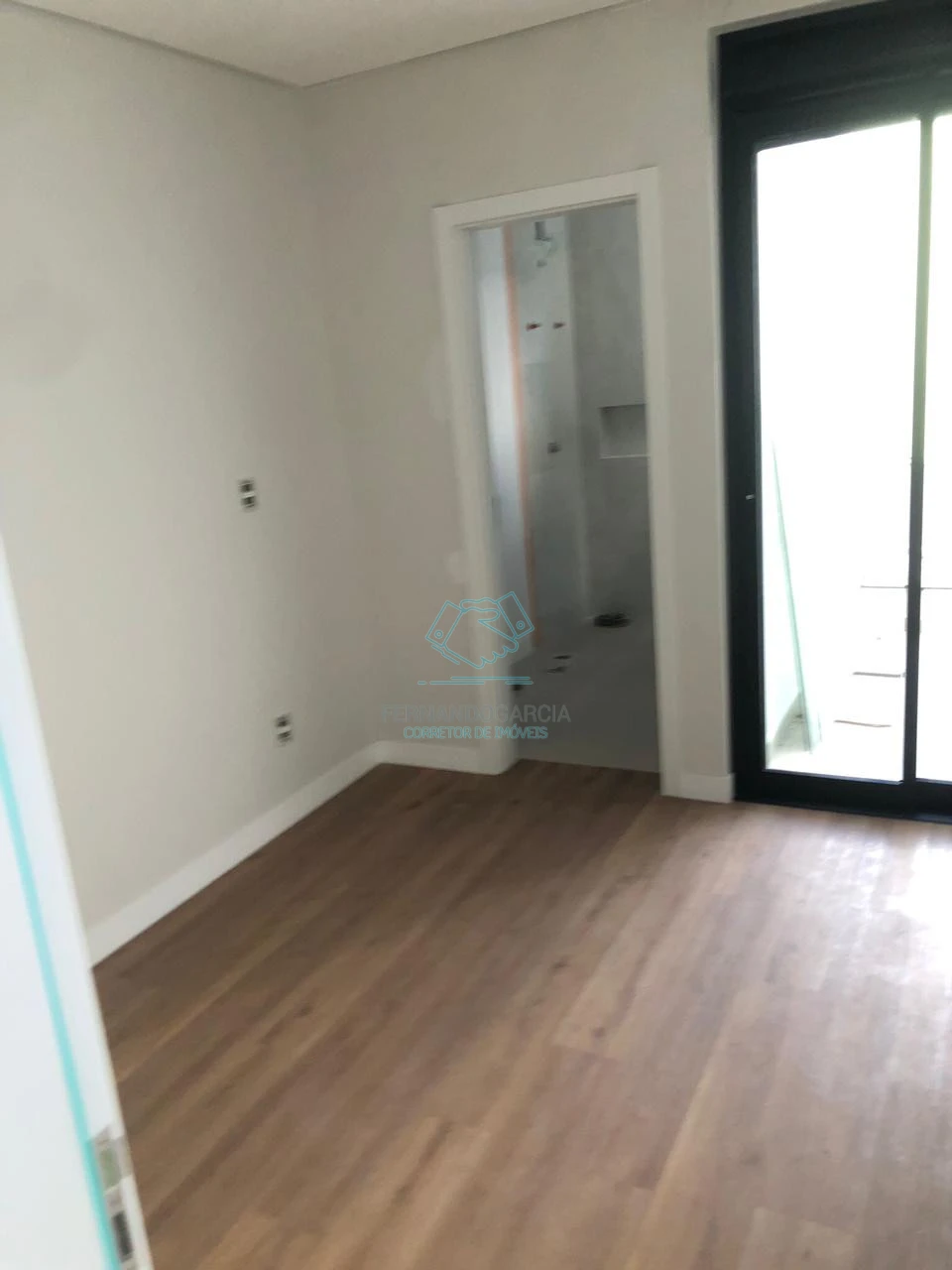 Casa com 3 quartos à venda no Saguaçu, Joinville