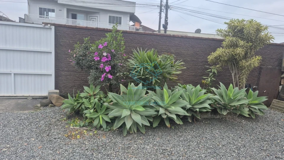Casa com 5 quartos à venda no Morro do Meio, Joinville