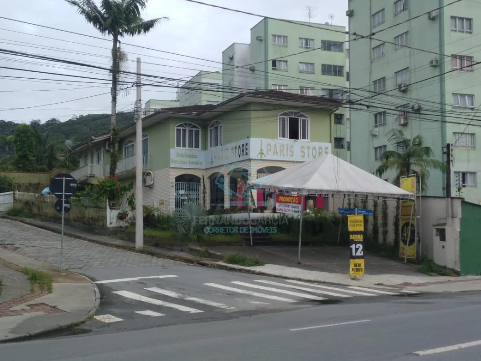 Casa comercial com 2 salas à venda no Boa Vista, Joinville