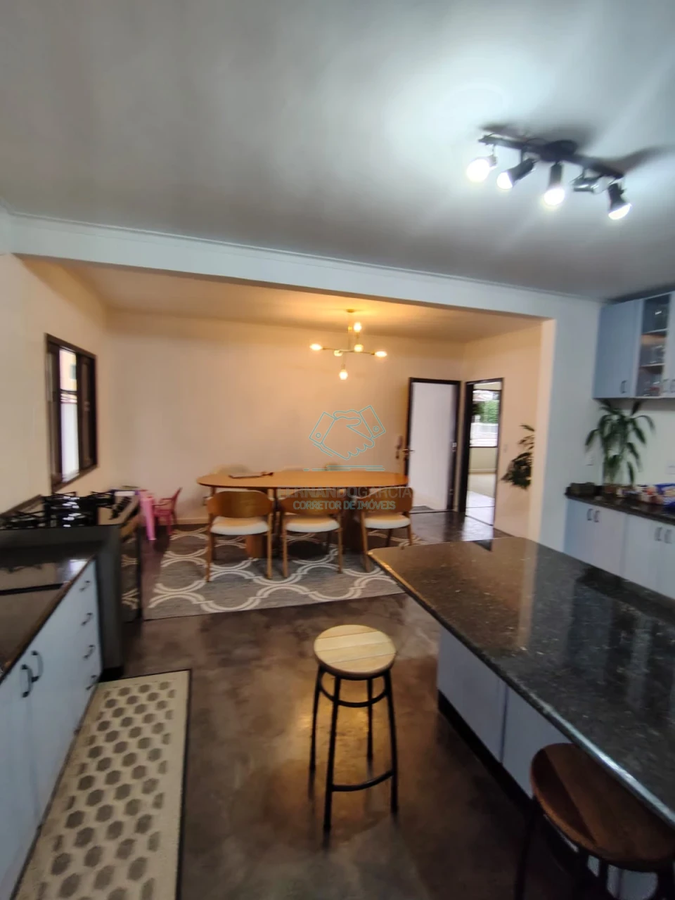 Casa em condomínio fechado com 4 quartos à venda no Saguaçu, Joinville