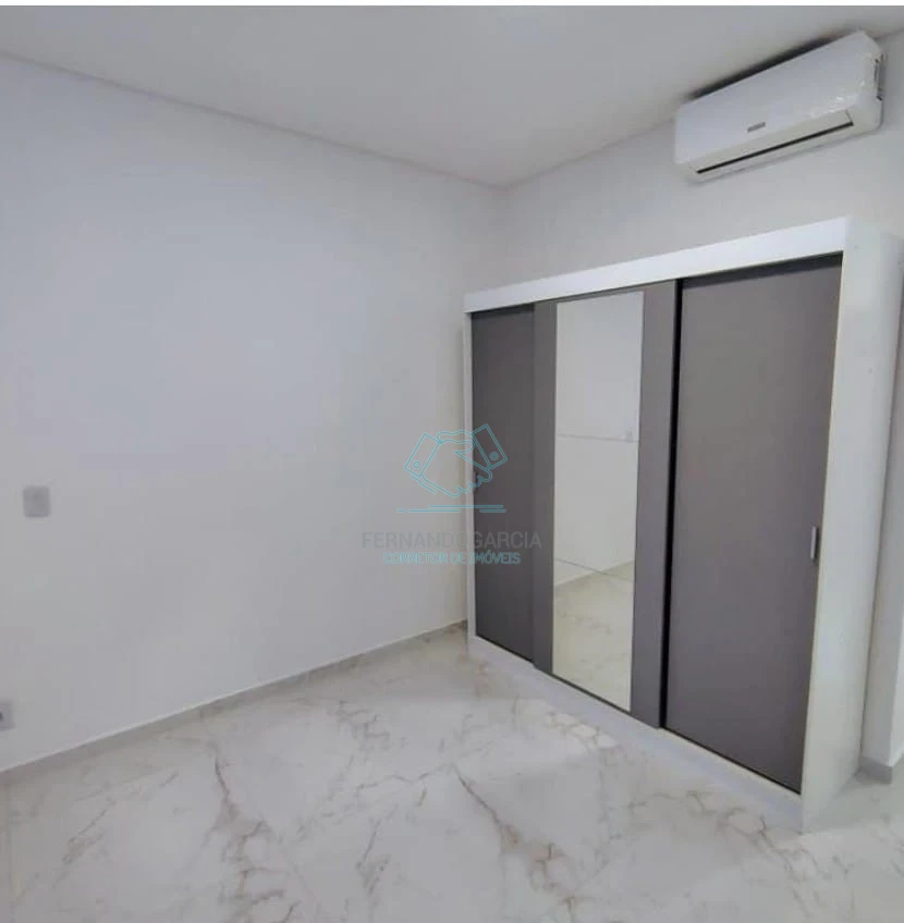 Casa com 2 quartos à venda na Vila Nova, Joinville