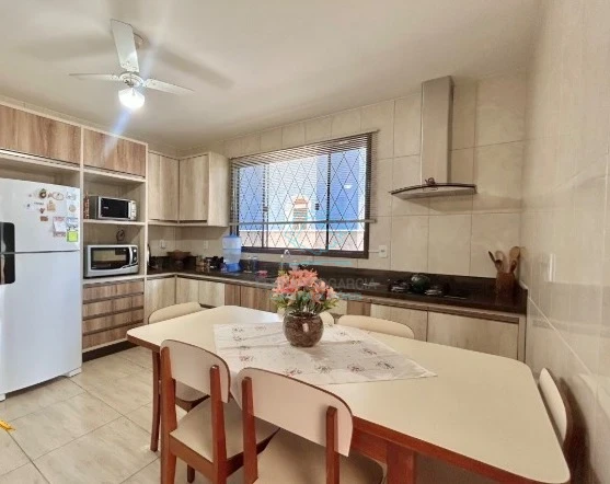 Casa com 3 quartos à venda no Saguaçu, Joinville