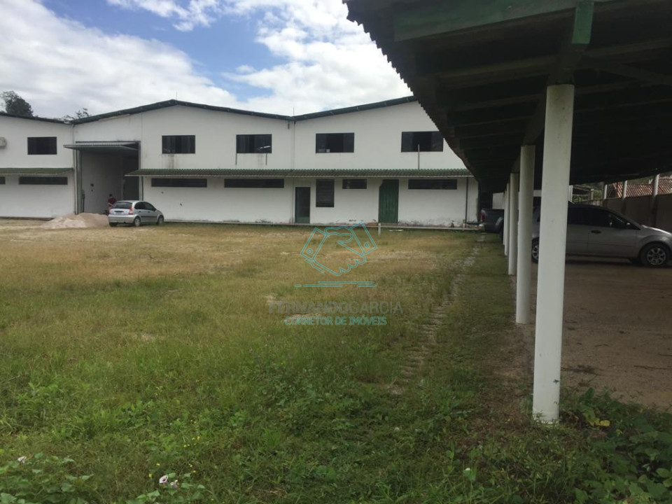 GASPAR/SC, GALPÃO COM ALTA RENTABILIDADE E INFRAESTRUTURA COMPLETA