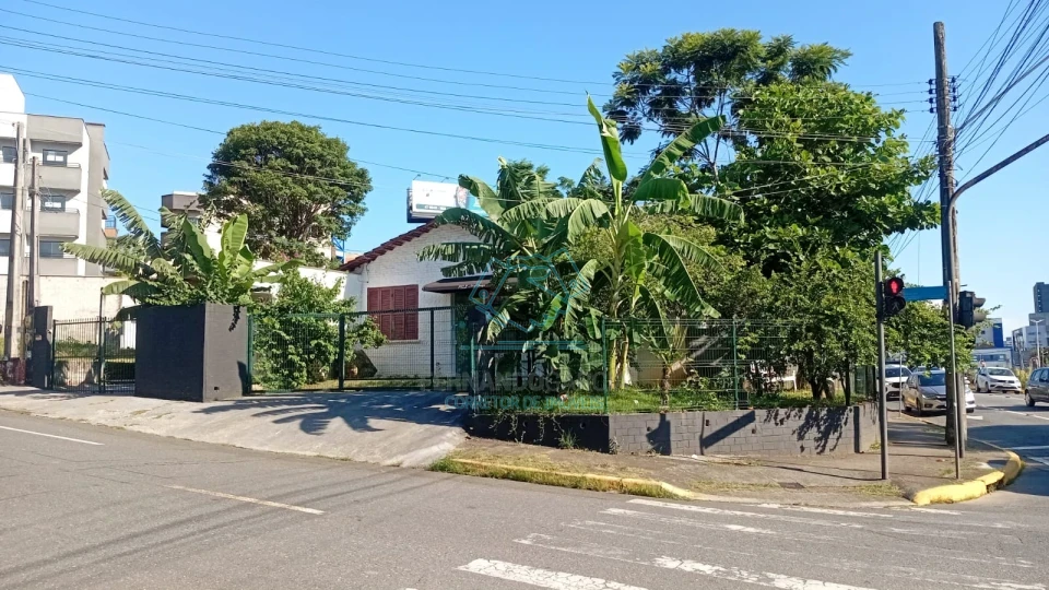 Terreno comercial à venda no Saguaçu, Joinville