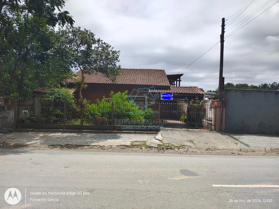 Casa com 3 quartos à venda no Floresta, Joinville