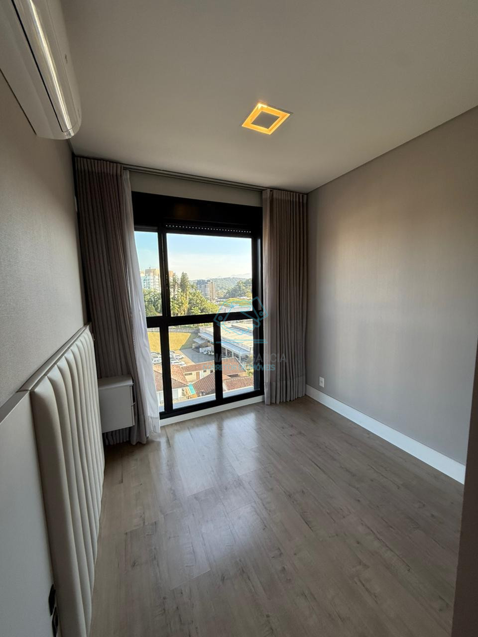 APARTAMENTO À VENDA NO bairro Anita Garibaldi