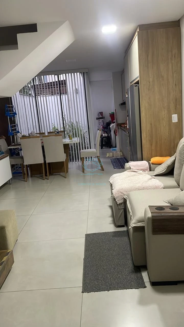 Casa com 2 quartos à venda no Santo Antônio, Joinville