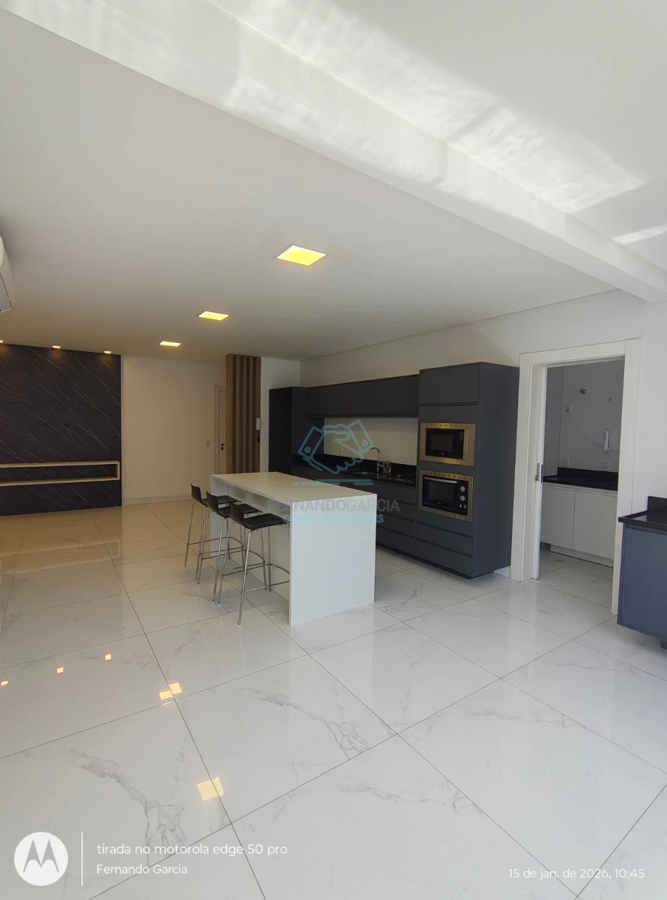 Apartamento com 3 quartos à venda no América, Joinville