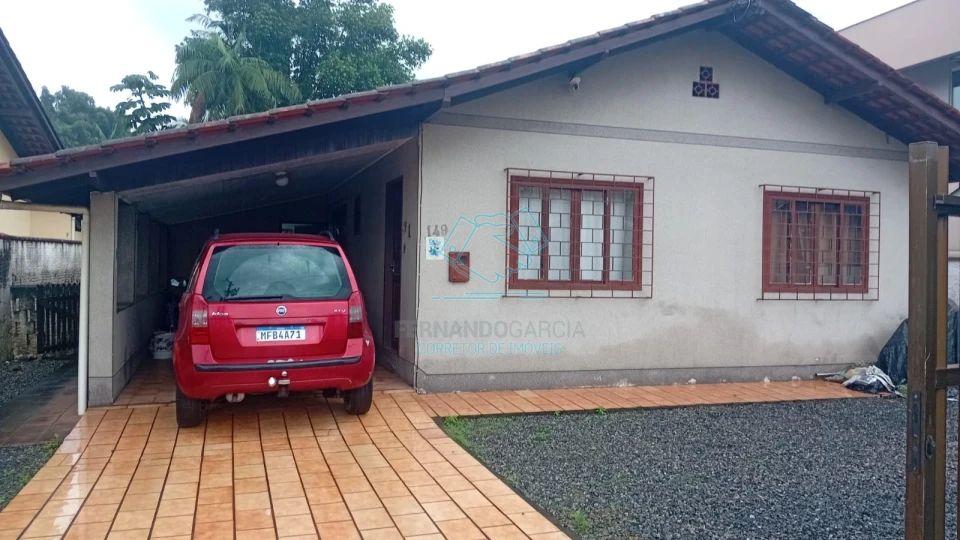 Terreno à venda no Saguaçu, Joinville