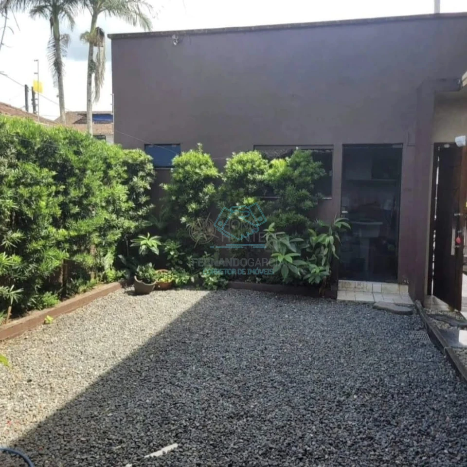 Casa com 5 quartos à venda no Morro do Meio, Joinville