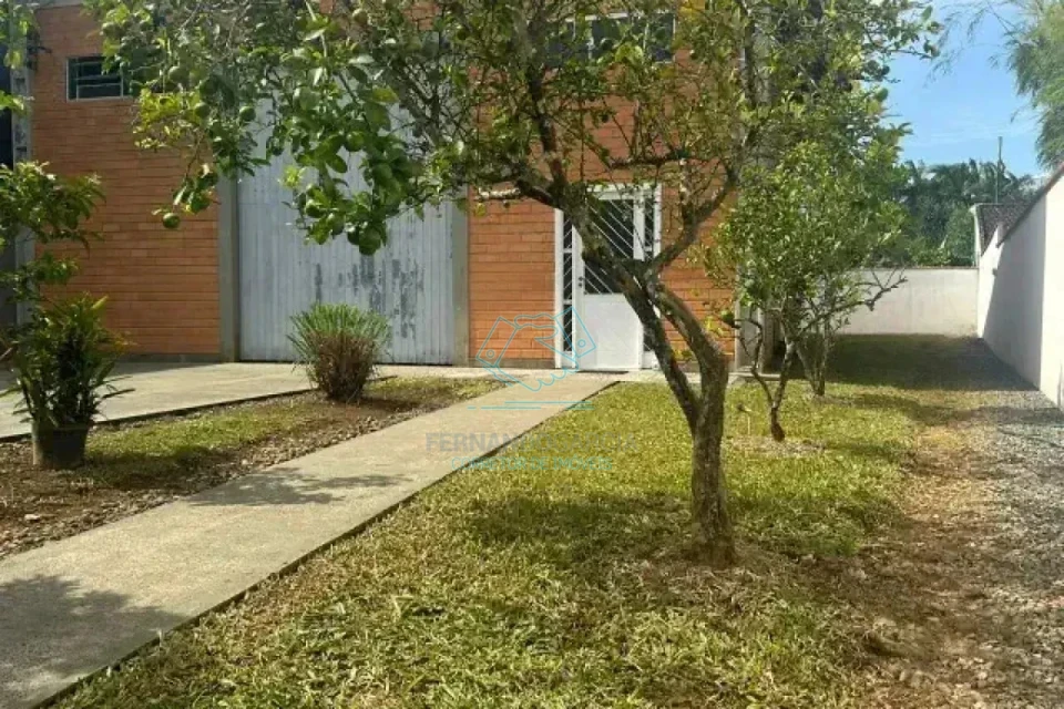 Barracão / Galpão / Depósito com 4 salas à venda no São Marcos, Joinville