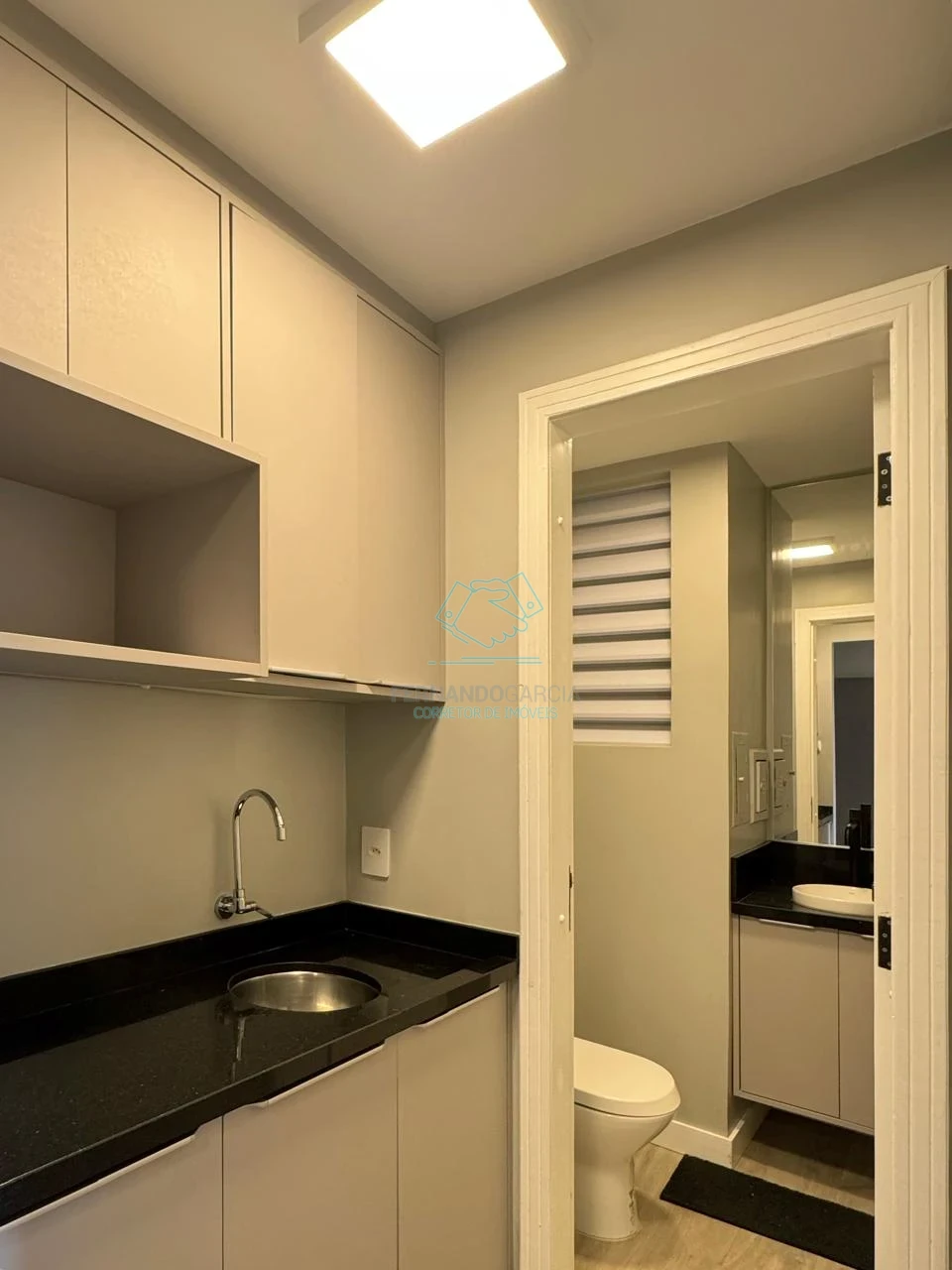 Sala comercial com 1 sala à venda no Centro, Joinville