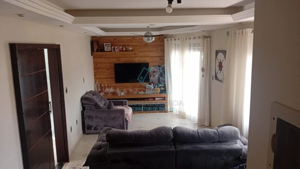 Casa com 3 quartos à venda na Vila Nova, Joinville