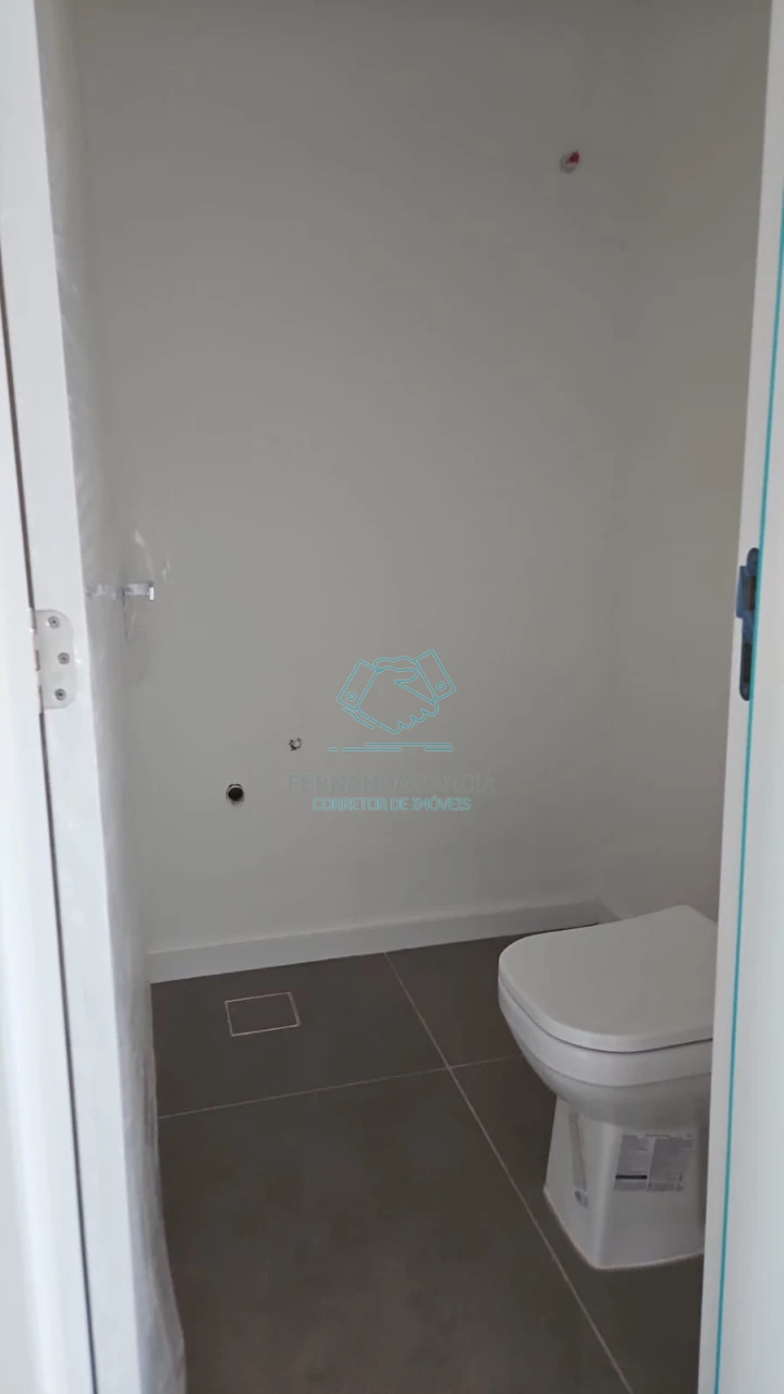 Casa com 3 quartos à venda no Saguaçu, Joinville