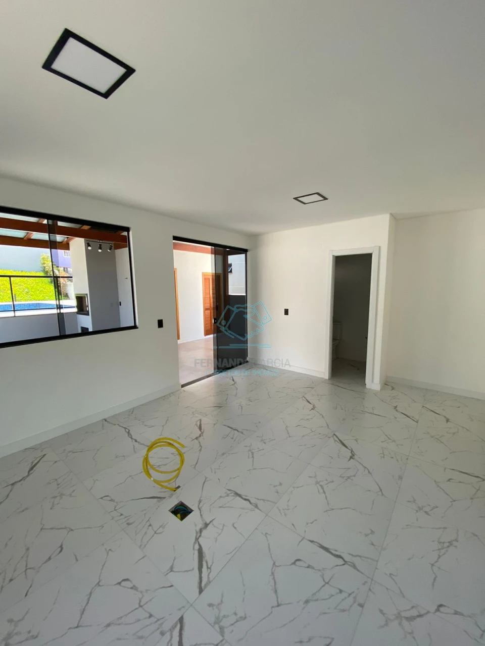 Casa comercial com 1 sala à venda no Saguaçu, Joinville