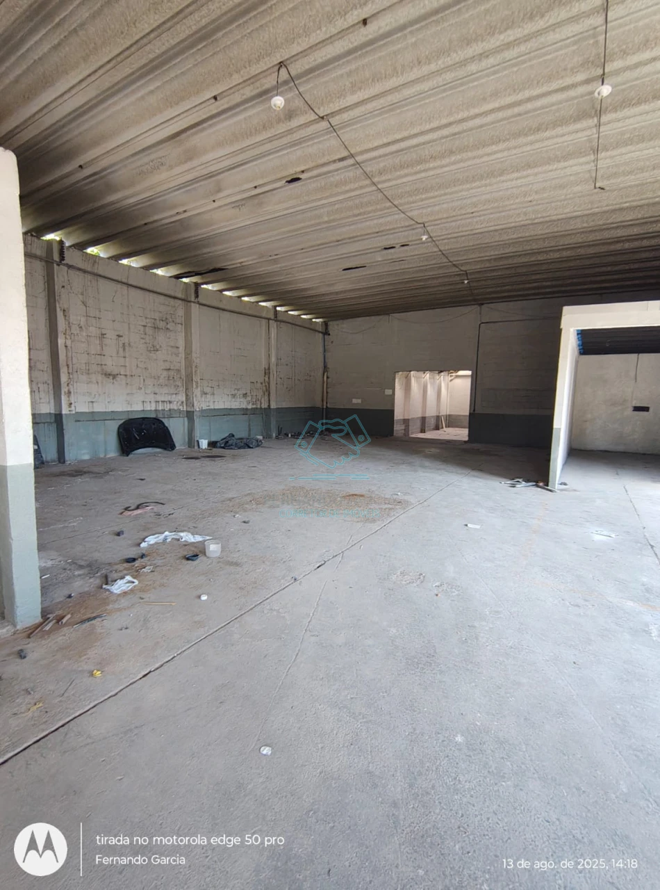 Barracão / Galpão / Depósito com 4 salas à venda no Glória, Joinville