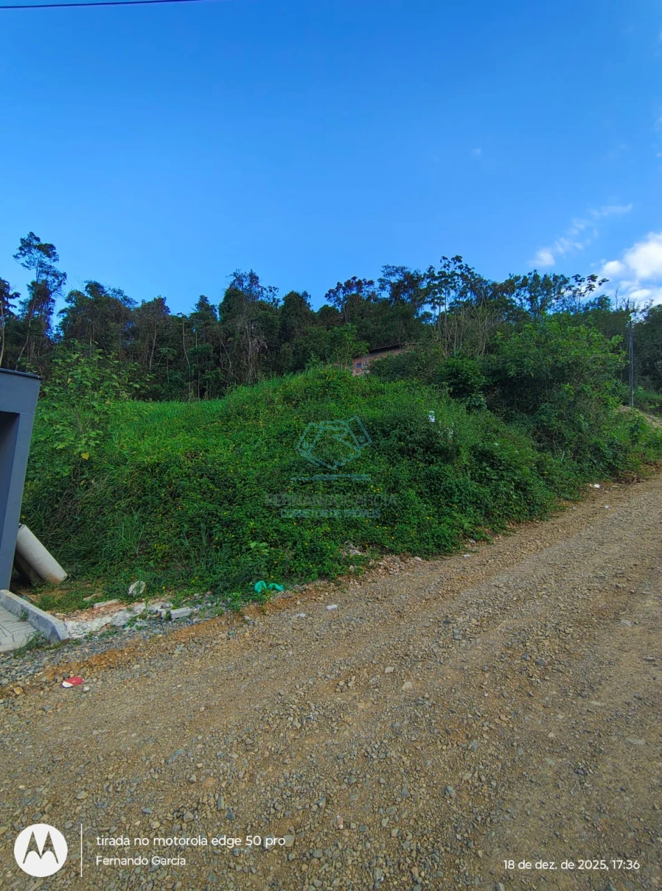 Terreno à venda – bairro boehmerwald aceita permuta no local