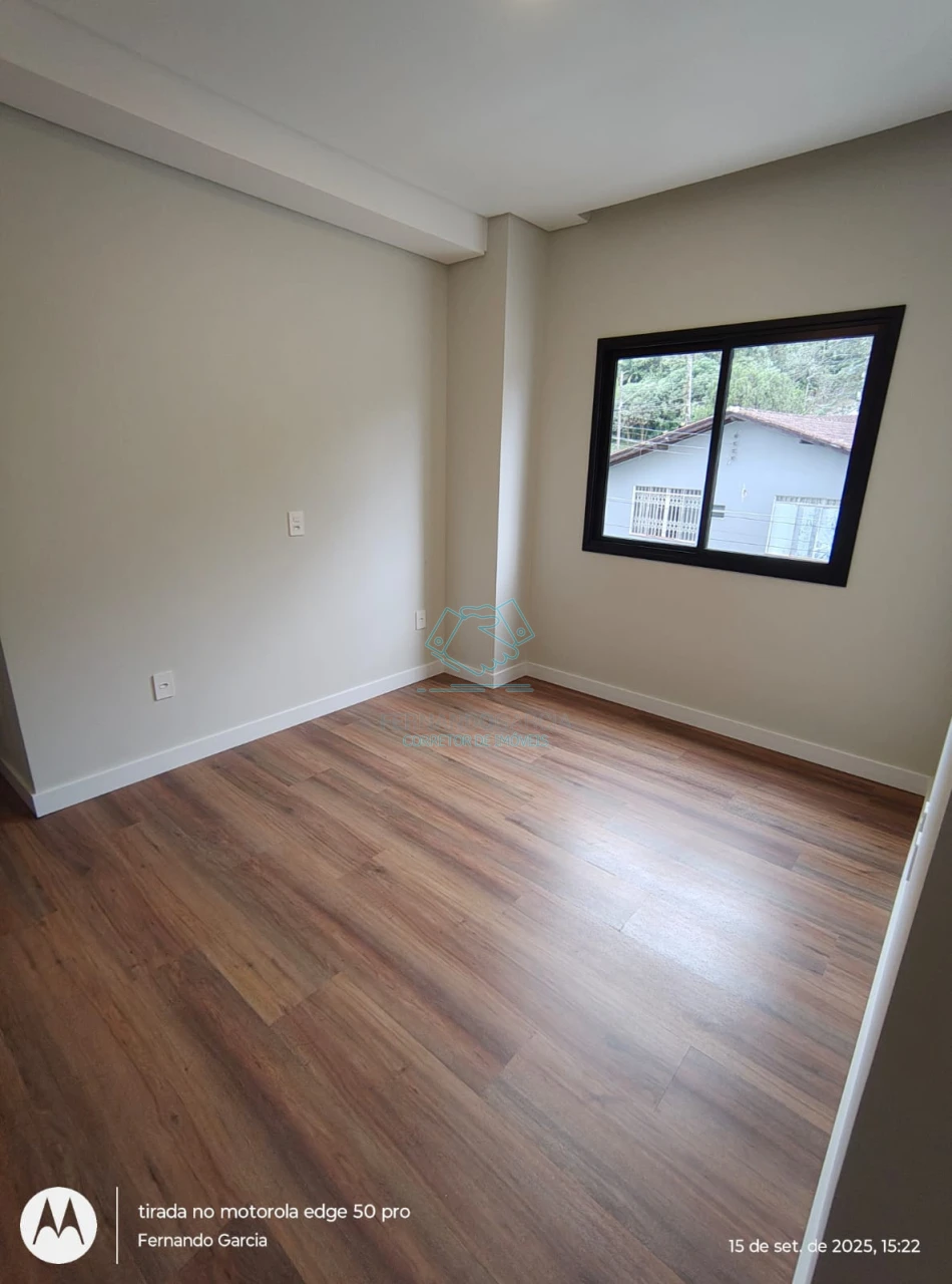 Casa com 3 quartos à venda no Atiradores, Joinville