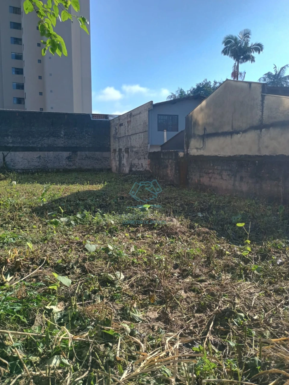 Terreno à venda no Atiradores, Joinville