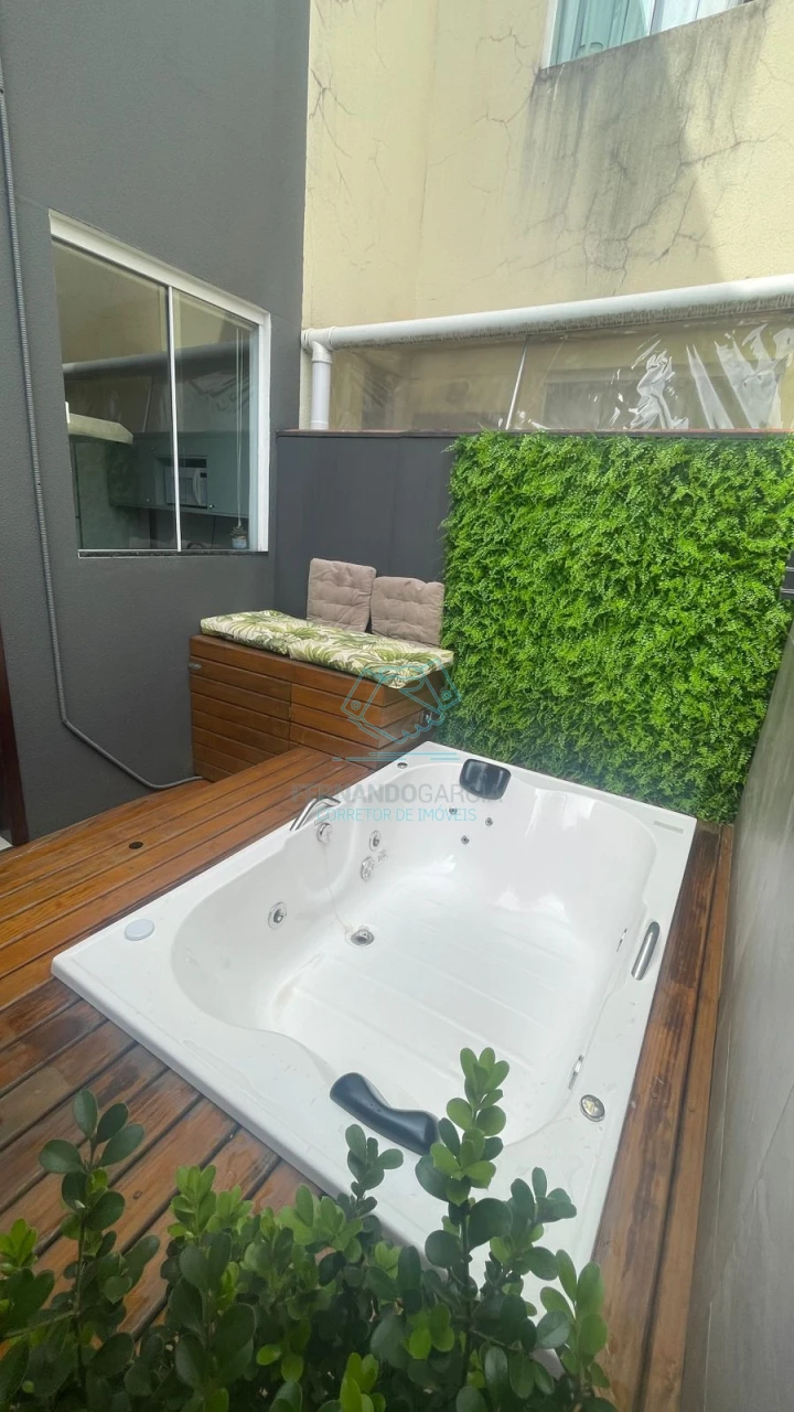 Casa com 2 quartos à venda no Adhemar Garcia, Joinville